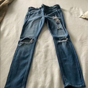 Hollister High Rise skinny jeans